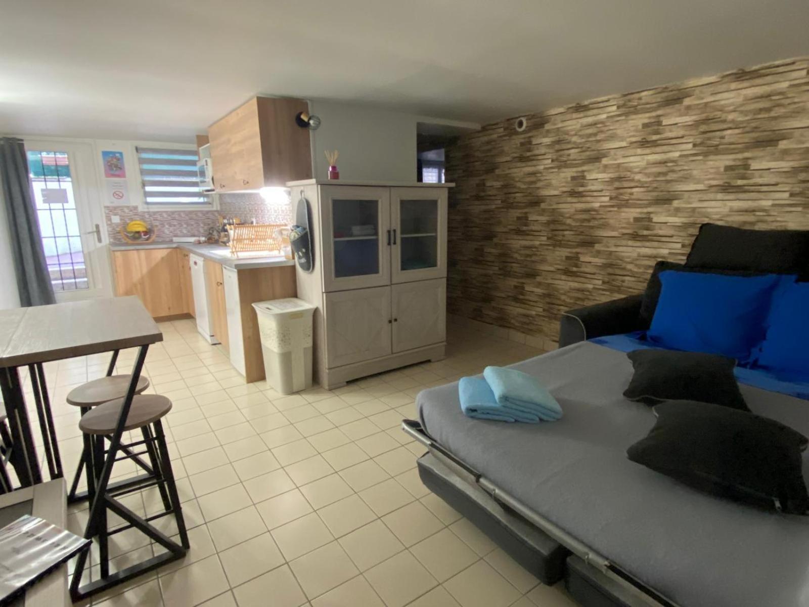T2 Cosy A 15 Min De Et Proche De Paris Apartment *