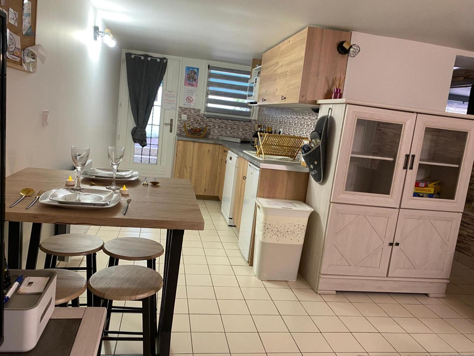T2 Cosy A 15 Min De Et Proche De Paris